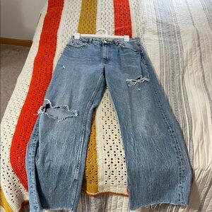 Zara Blue Boyfriend Jeans with Distressed Details